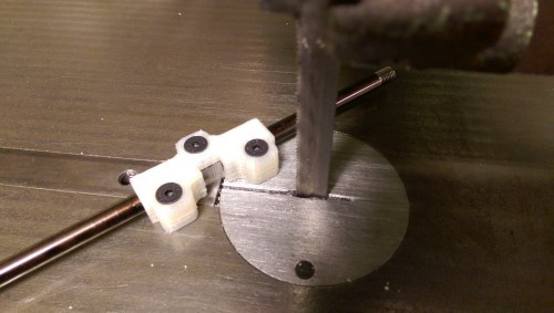The jig for the sideways keyway on the bandsaw.