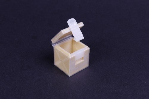 Markforged Box with Living Hinge
