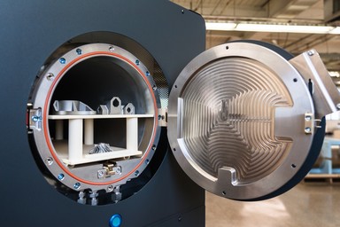 Furnace for sintering 3D printed metal parts